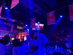 -UP嘻哈酒吧(粉巢店)