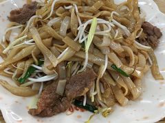 干炒牛河-南记食粥坊·宵夜大排档(岭南分店)