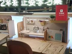 -学而思学习机.2平米正姿学习桌(通州万达2F店)