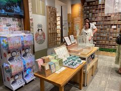 -猫的天空之城概念书店(苏州平江店)