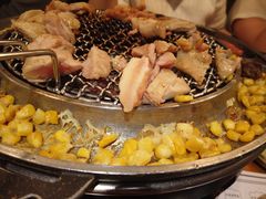 -火烈鸟炭火烤肉(静安路店)