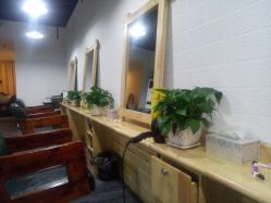 -明洞造型精品烫染