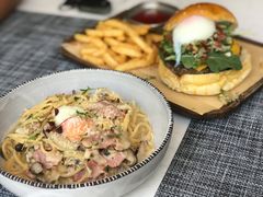 奶油汁培根溏心蛋意面-Future&Kitchen