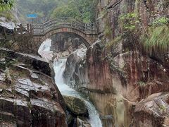 -鄣山大峡谷