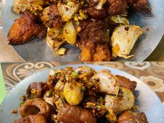 -顶上头•螺蛳粉火锅(德思勤复地星光店)