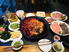 -纸盐河码头火锅(十八梯店)