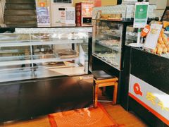 面包甜点陈列柜-庆丰包子铺(白塔寺店)