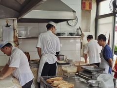 -东伊顺(高银街店)