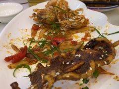 -覃记海鲜美食餐厅