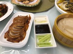 -香山湖家家宴(中山陵店)