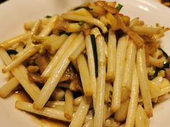 砂锅花生芽-肖记公安牛肉鱼杂馆· 省级非物质文化遗产(仁和路店)