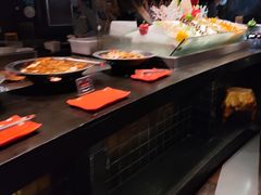 -四海一家自助餐(益田假日广场店)