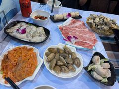 -鲜入围煮花胶鸡海鲜火锅