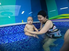 -Swim斯卫姆国际儿童游泳中心(红博中央公园店)