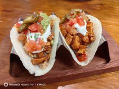 -Famous肥猫墨西哥音乐餐吧(五棵松华熙LIVE店)