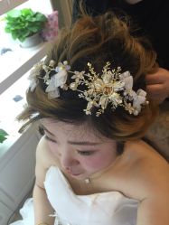 -红馆妆造(中央大街店)