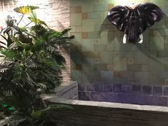 -泉城欧乐堡戏水湾艺术养生温泉