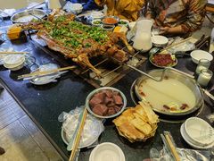 -山地居烤全羊·柴火鸡(大坪-半山公馆店)