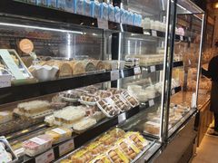 面包甜点陈列柜-罗森尼娜(德思勤店)