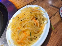 -山河屯铁锅炖(哈西站店)