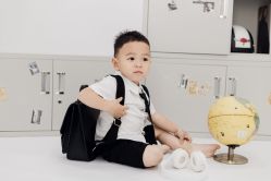 -小熊维尼高端儿童摄影(南山店)