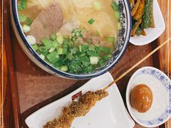 -陇尚人家中国蘭州牛肉面(高新万达店)