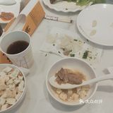 牛肉汤加汤，喊了四五次，等了二十多分钟等不到