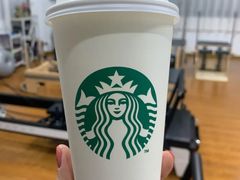 双杯热馥芮白-星巴克臻选(沈阳万象城店)