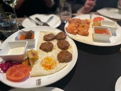 -Efes Turkish & Mediterranean Cuisine 艾菲斯餐厅(陆家嘴店)