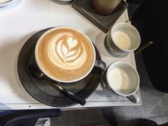 -UNI UNI(环亚凯瑟琳店)