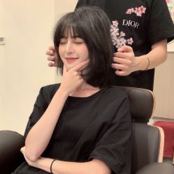 -东秀护肤造型
