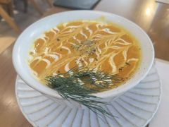 手作南瓜海鲜汤-Mark&Mars Restaurant