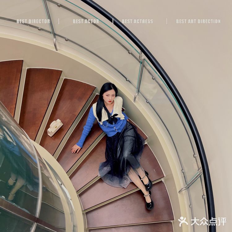 广州探店|来太空舱玩玩喵汪星人&叹咖啡