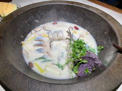 -鲜潭蒸汽石锅鱼(五道口购物中心店)