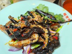 -龙聚德北京烤鸭(沙坪坝华宇A馆店)
