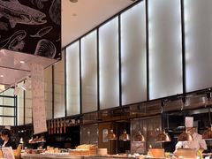 -飨食汇全日制餐厅·昆山皇冠假日酒店(九方店)