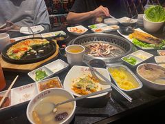 -木槿花韩式炭烤·熟成肉工坊(孙文东路店)