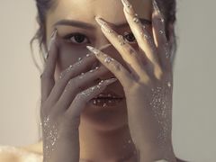 -贺加贝化妆美甲培训学校