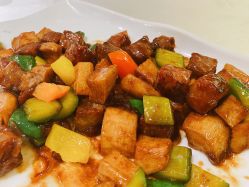 杏鲍菇牛肉粒-东庭海鲜酒店(世茂广场店)