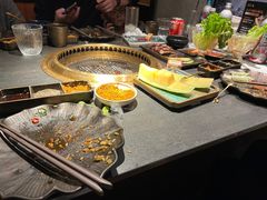 -铭牛烧肉·和牛海鲜自助(高新月牙湖店)