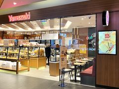 面包甜点陈列柜-山崎面包(百联世纪店)