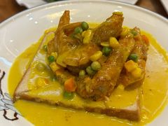 -香巴拉云南餐厅(华莱坞店)