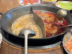 -萍姐火锅·公路夜市(武汉首店)