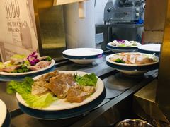 -钱小主·自助回旋烤肉火锅餐厅(东方新天地店)