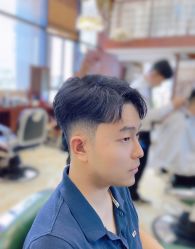 -尼特斯男士发型馆