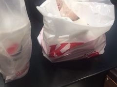 -肯德基(盘龙奥莱店)