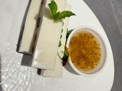 鲜奶红豆糕-燕春楼(海河华鼎店)