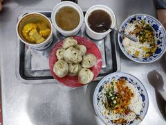 -高师傅特色米粉汤包(建设路店)