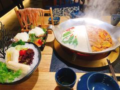 -湊湊火锅·茶憩(上海合生汇店)