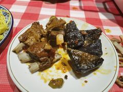 -罗霸蛮老岳阳大排档·鲜货烧烤·土吊子煨砂锅烧菜